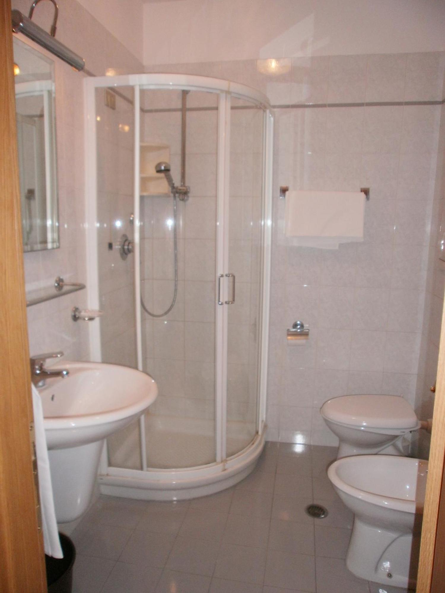 Hotel Manzoni Перуджа Екстер'єр фото