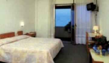 Hotel Manzoni Перуджа Екстер'єр фото
